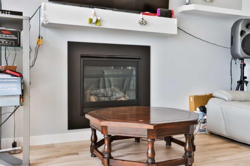 134 Greywolf Road North, Lethbridge, AB - Indoor