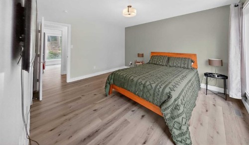 209 Southmore Place, Blairmore, AB - Indoor Photo Showing Bedroom