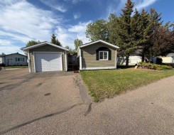 2923 31 Avenue SOUTHLethbridge, AB T1K 6S6