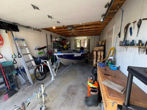 2923 31 Avenue South, Lethbridge, AB 
