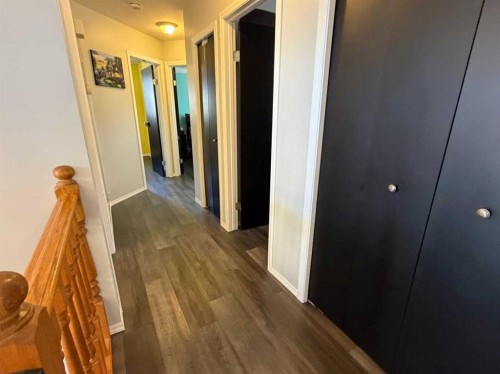 5214 45 Avenue, Taber, AB - Indoor Photo Showing Other Room