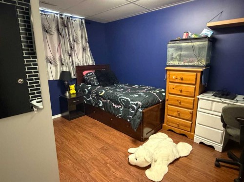 5214 45 Avenue, Taber, AB - Indoor Photo Showing Bedroom