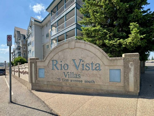 208-75 1 Avenue South, Lethbridge, AB - Outdoor