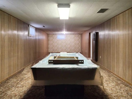 1405 13 Avenue North, Lethbridge, AB - Indoor Photo Showing Other Room