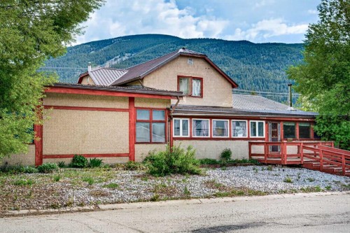 12145 21Ave, Blairmore, AB - Outdoor