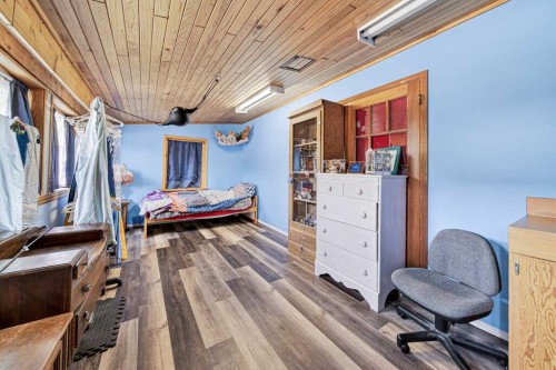 12145 21Ave, Blairmore, AB - Indoor
