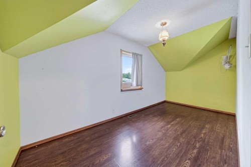 12145 21Ave, Blairmore, AB - Indoor Photo Showing Other Room