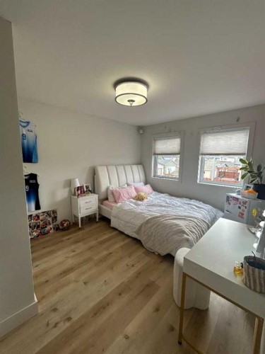 802 Keystone Meadows West, Lethbridge, AB - Indoor Photo Showing Bedroom