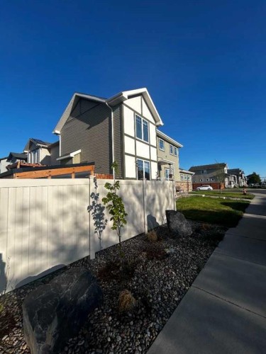 802 Keystone Meadows West, Lethbridge, AB - Outdoor