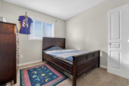 786 Silkstone Close West, Lethbridge, AB - Indoor Photo Showing Bedroom