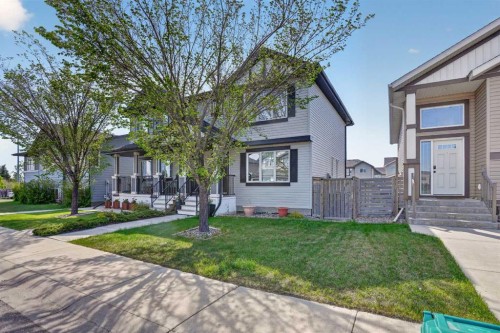 786 Silkstone Close West, Lethbridge, AB - Outdoor With Facade