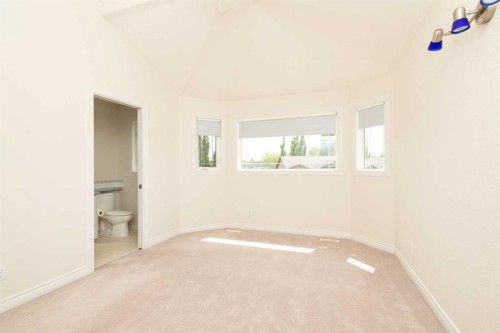 73 Fairmont Park Landing South, Lethbridge, AB - Indoor Photo Showing Other Room