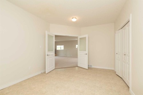 73 Fairmont Park Landing South, Lethbridge, AB - Indoor Photo Showing Other Room
