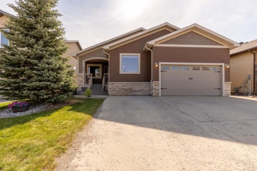 525 Edinburgh Road WEST Lethbridge, AB T1J 5A8