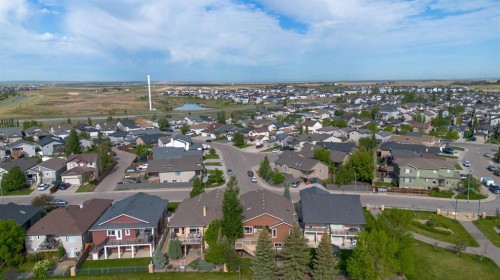 525 Edinburgh Road West, Lethbridge, AB - Outdoor With View