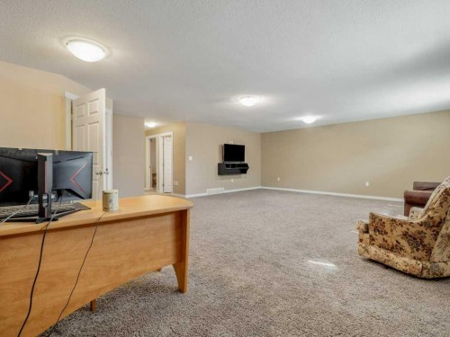 757 28 Street, Fort Macleod, AB - Indoor