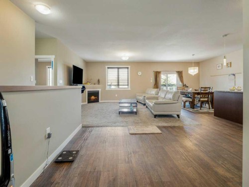 757 28 Street, Fort Macleod, AB - Indoor With Fireplace