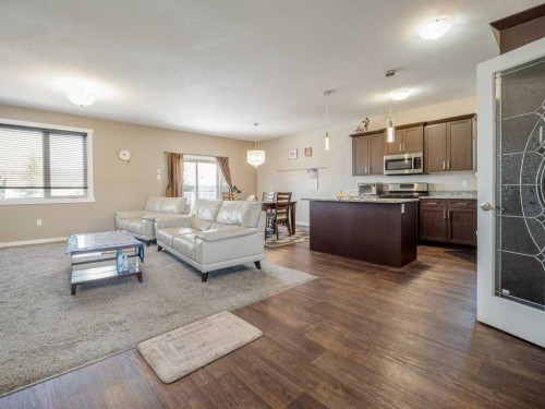 757 28 Street, Fort Macleod, AB - Indoor