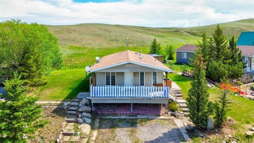 93 4 Avenue, Rural Pincher Creek No. 9, M.D. Of, AB 