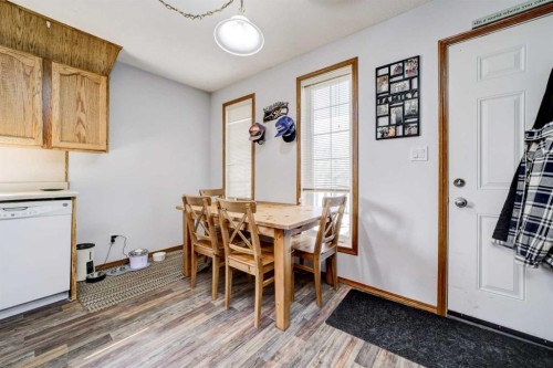 93 4 Avenue, Rural Pincher Creek No. 9, M.D. Of, AB 