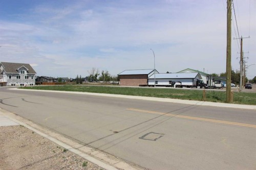 862 Crescent Avenue, Picture Butte, AB 
