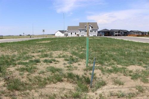 862 Crescent Avenue, Picture Butte, AB 