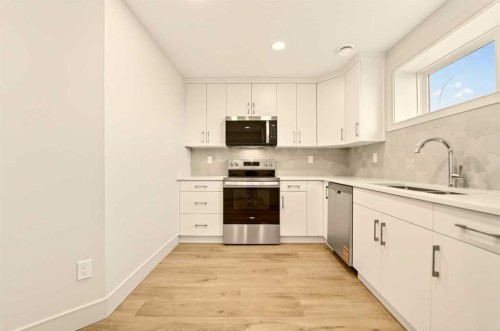 630 Miners Chase West, Lethbridge, AB - Indoor Photo Showing Kitchen