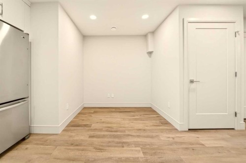 630 Miners Chase West, Lethbridge, AB - Indoor Photo Showing Other Room