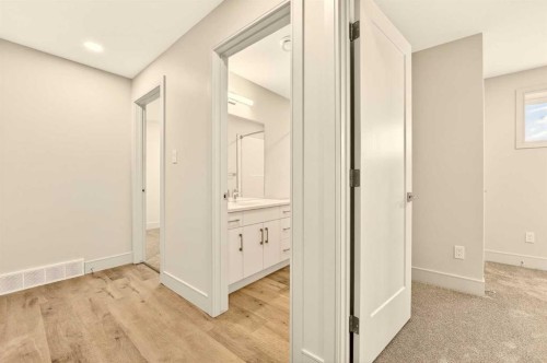630 Miners Chase West, Lethbridge, AB - Indoor Photo Showing Other Room