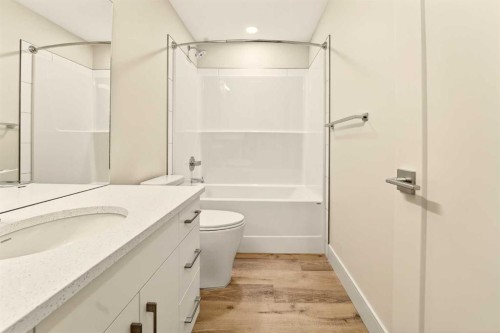 630 Miners Chase West, Lethbridge, AB - Indoor Photo Showing Bathroom
