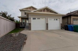 5 Coalbanks Link WESTLethbridge, AB T1J 4H6