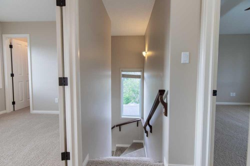5 Coalbanks Link West, Lethbridge, AB - Indoor Photo Showing Other Room