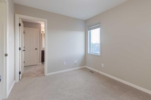 5 Coalbanks Link West, Lethbridge, AB - Indoor Photo Showing Other Room