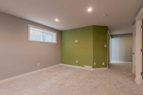 5 Coalbanks Link West, Lethbridge, AB - Indoor Photo Showing Other Room