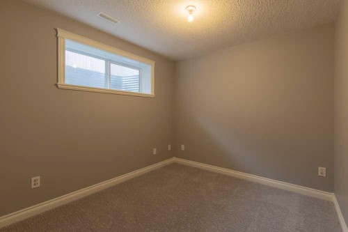 5 Coalbanks Link West, Lethbridge, AB - Indoor Photo Showing Other Room