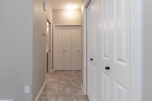 5 Coalbanks Link West, Lethbridge, AB - Indoor Photo Showing Other Room