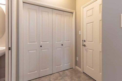 5 Coalbanks Link West, Lethbridge, AB - Indoor Photo Showing Other Room