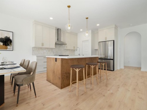 2604 43 Street South, Lethbridge, AB - Indoor