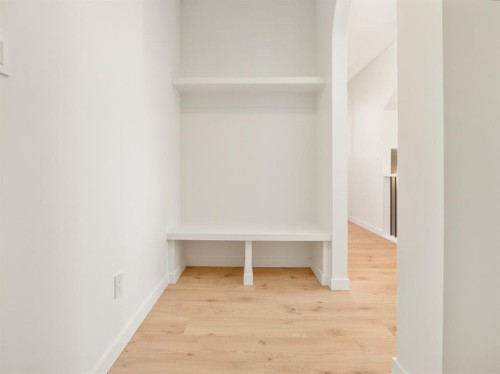 2604 43 Street South, Lethbridge, AB - Indoor