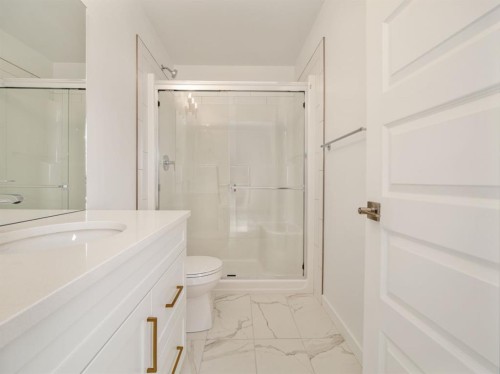 166 Caribou Bend North, Lethbridge, AB 