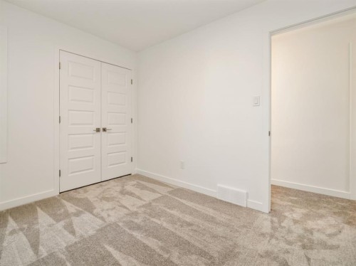166 Caribou Bend North, Lethbridge, AB 