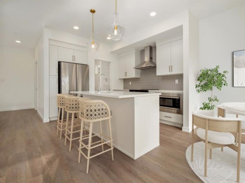 166 Caribou Bend NORTH Lethbridge, AB T1H 7J8