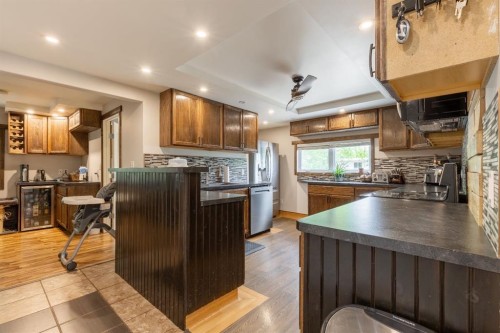 2241 21 Avenue, Coaldale, AB - Indoor Photo Showing Kitchen