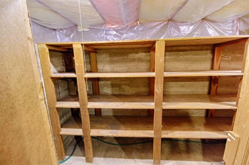 5109 44 Ave, Taber, AB - Indoor With Storage