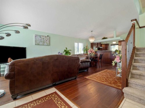 827 Kodiak Bay North, Lethbridge, AB - Indoor