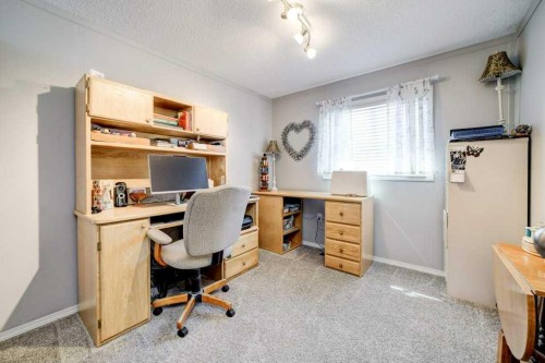 3016 33A South, Lethbridge, AB 