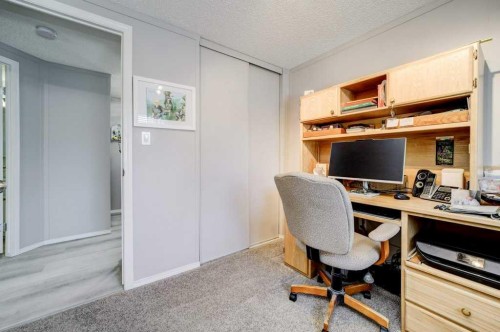 3016 33A South, Lethbridge, AB 