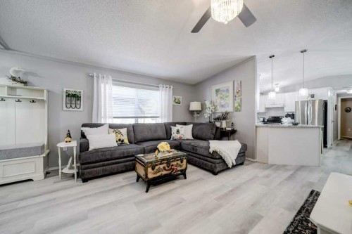 3016 33A South, Lethbridge, AB 