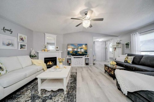 3016 33A South, Lethbridge, AB 