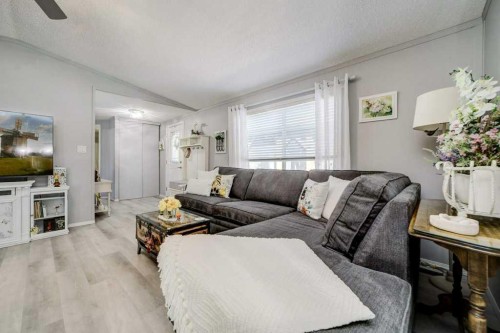 3016 33A South, Lethbridge, AB 